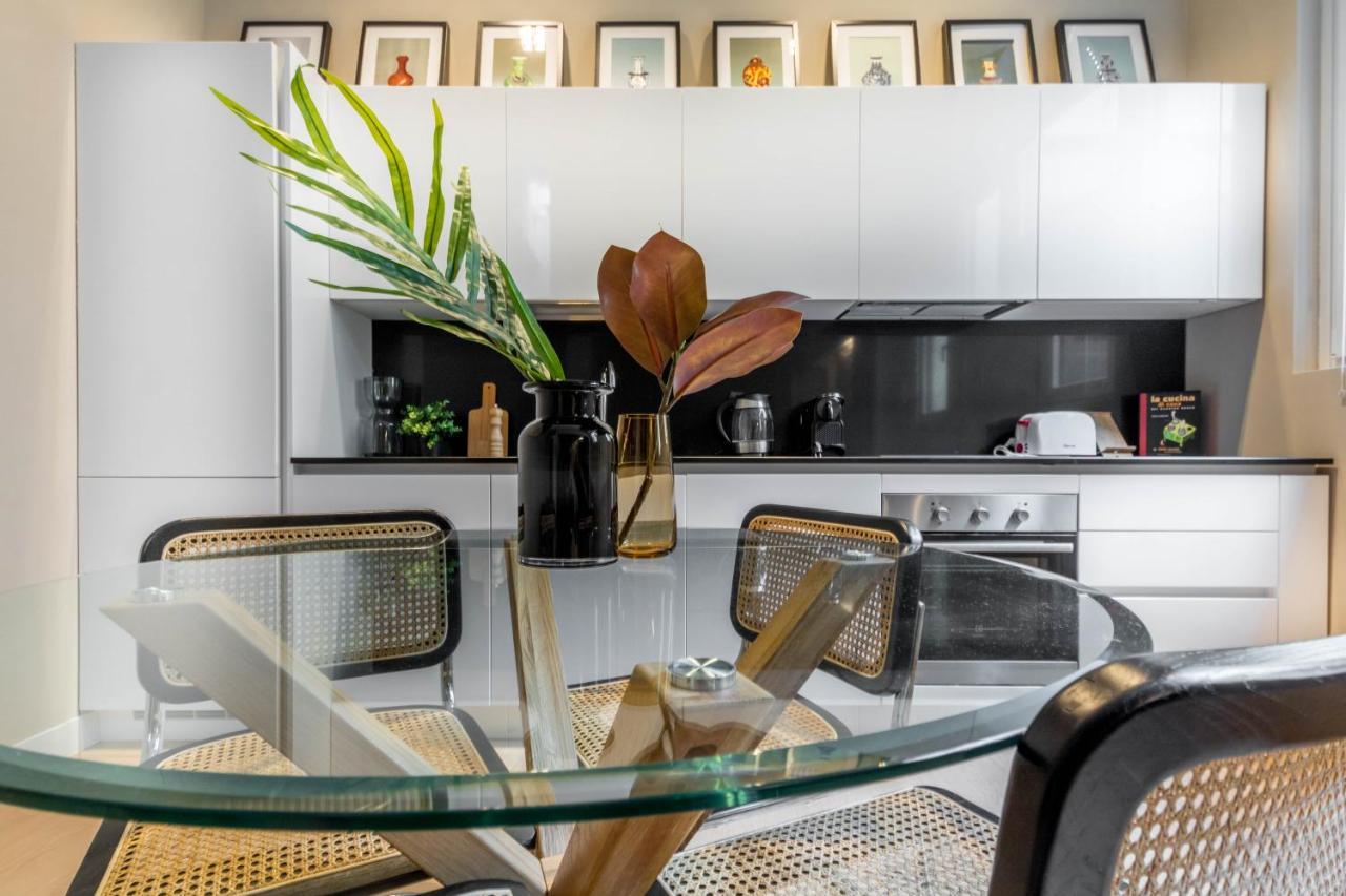 Apartment Altido Gorgeous Loft For 4 Near Arco Della Pace *