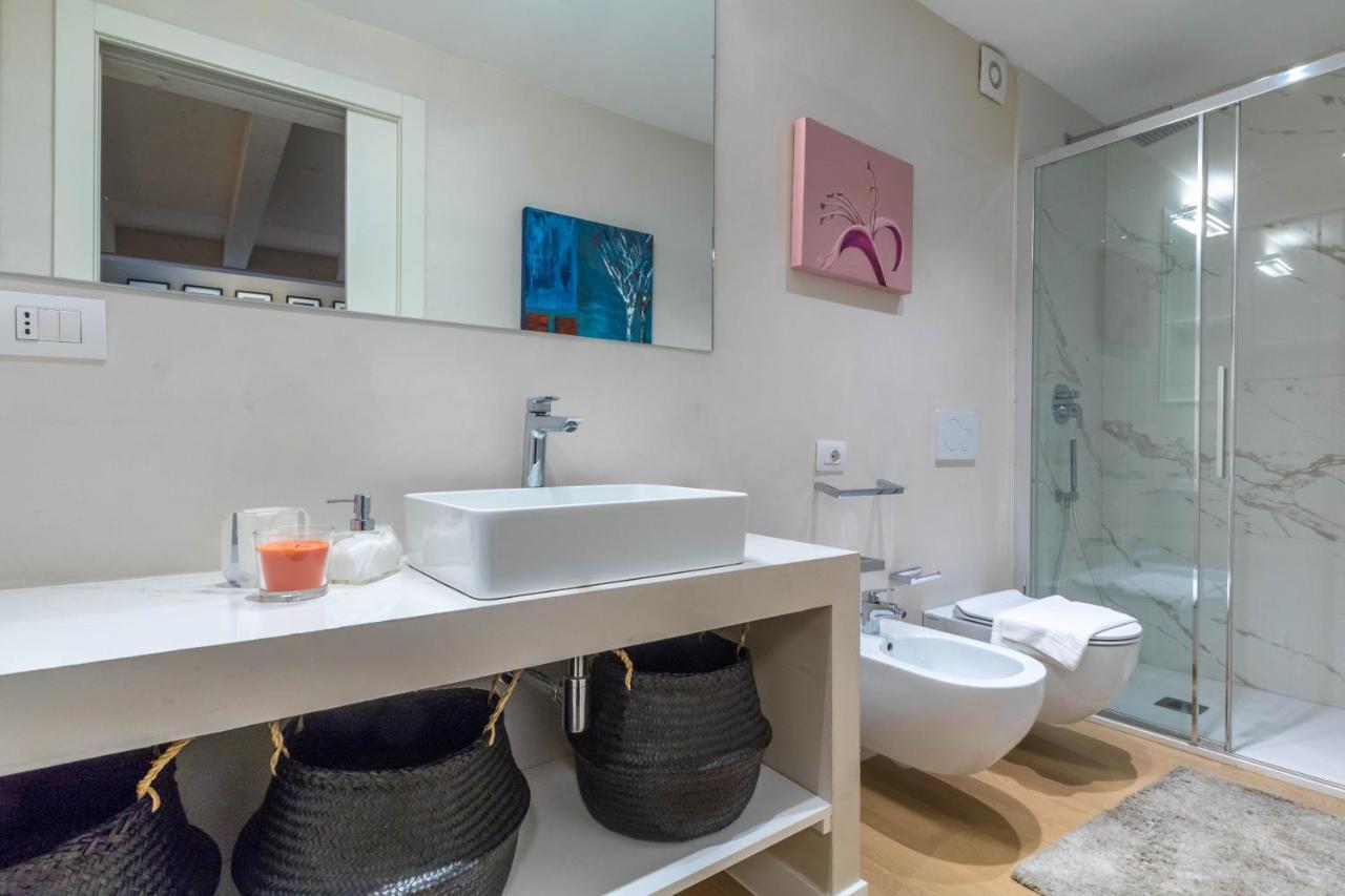 Altido Gorgeous Loft For 4 Near Arco Della Pace Apartment